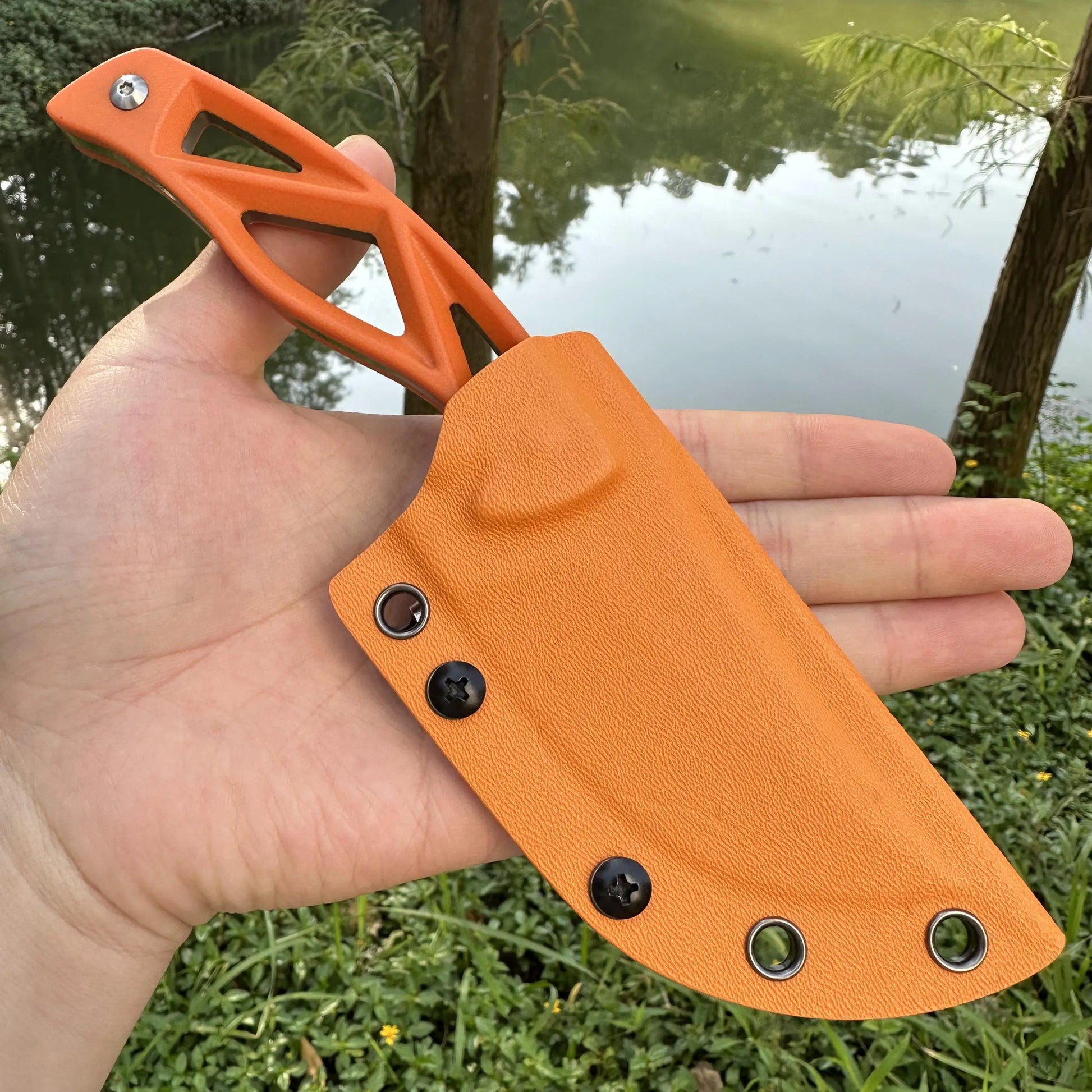 Couteau Bushcraft Orange | France Survivalisme